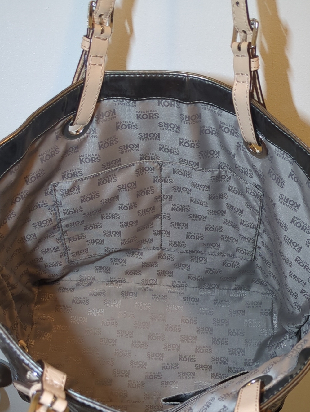 Michael Kors Brown Monogram Logo Patent Tote with Cream Straps - Picture 6 of 8